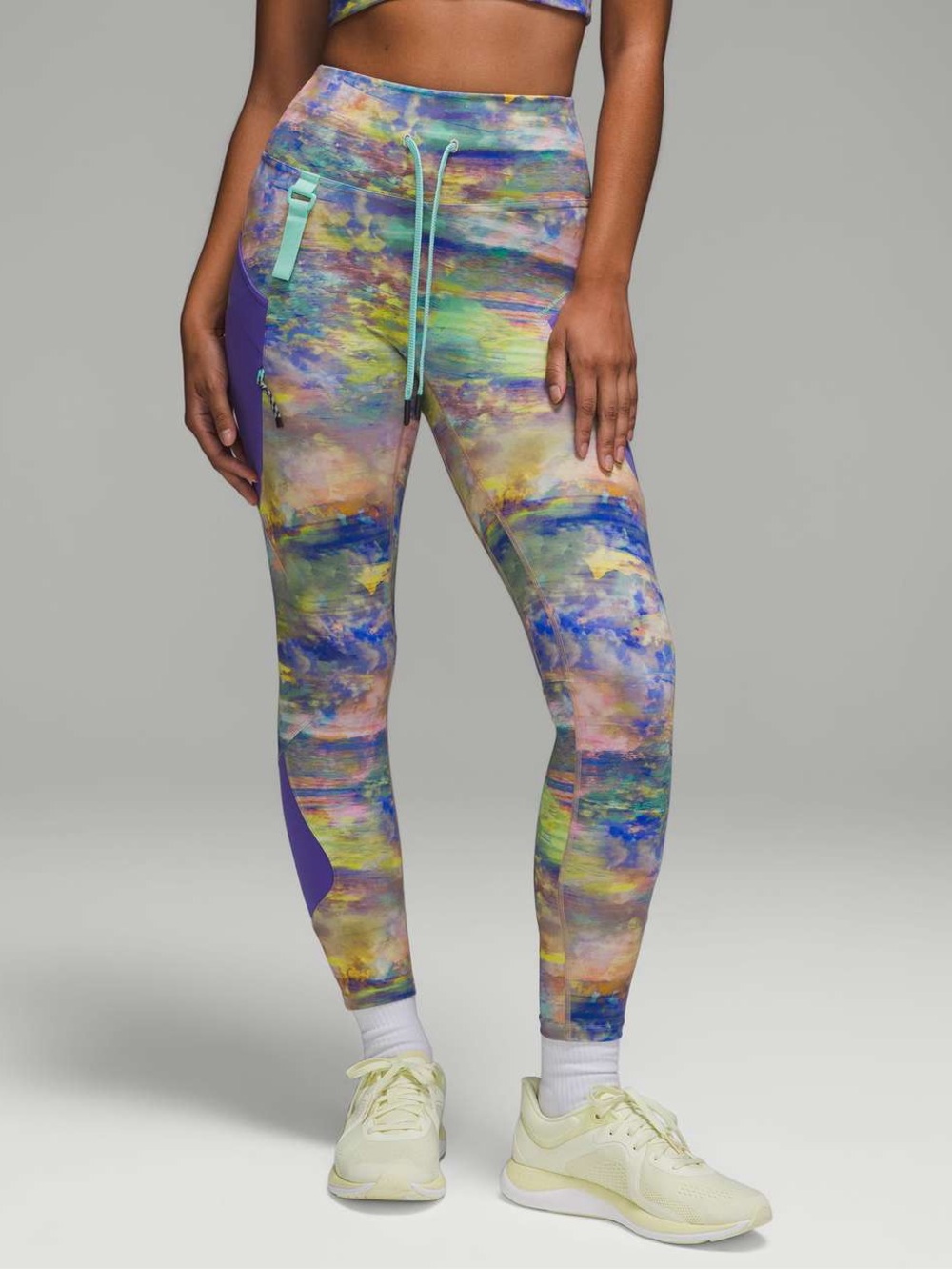 Lululemon Cargo SHR Hiking Tight 25" - Altered Nature Multi